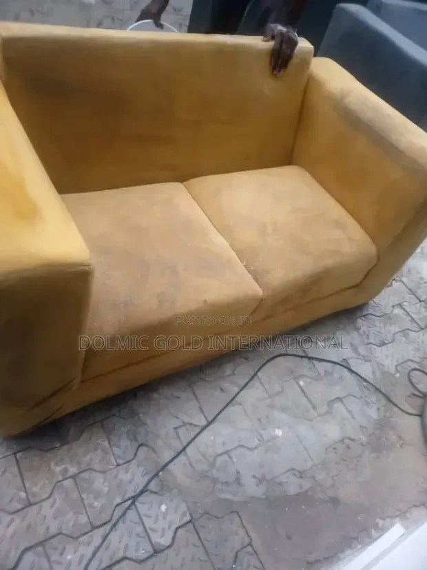 Professional Furniture Settee Cleaning